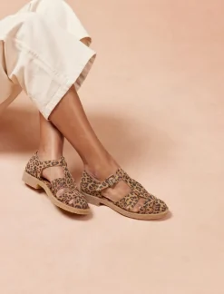 Celestine>Pied de Biche Fashion