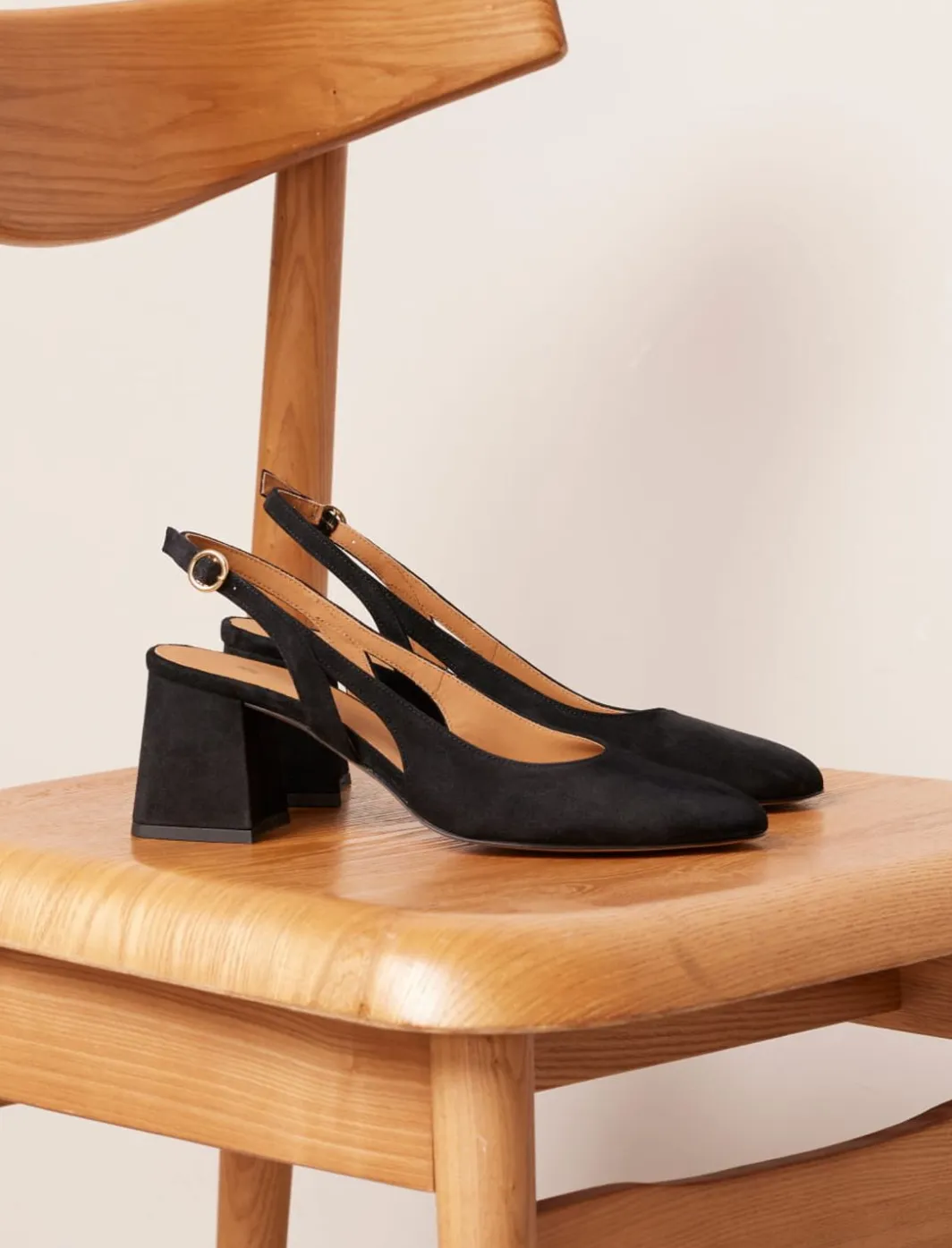 Charlotte>Pied de Biche Sale