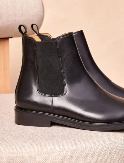 Chelsea Boot City><noscript><img width=